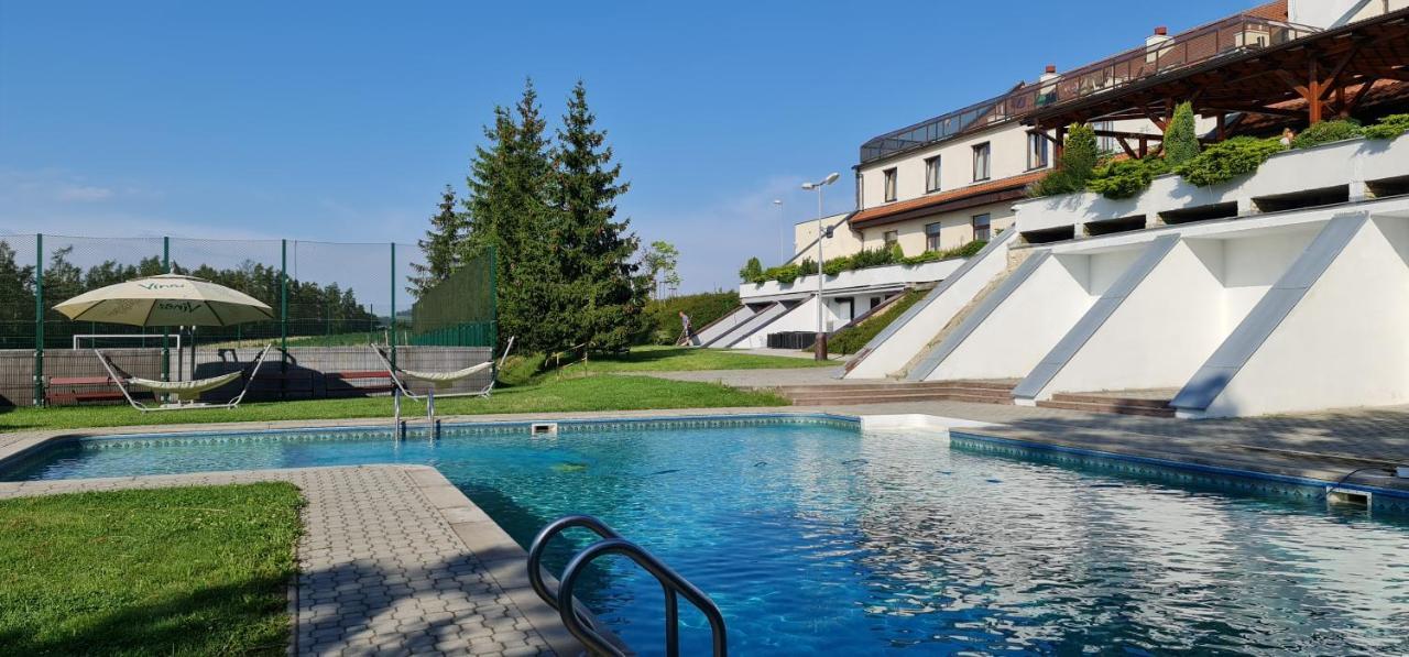 Hotel Berounka Hrebecniky Exterior foto